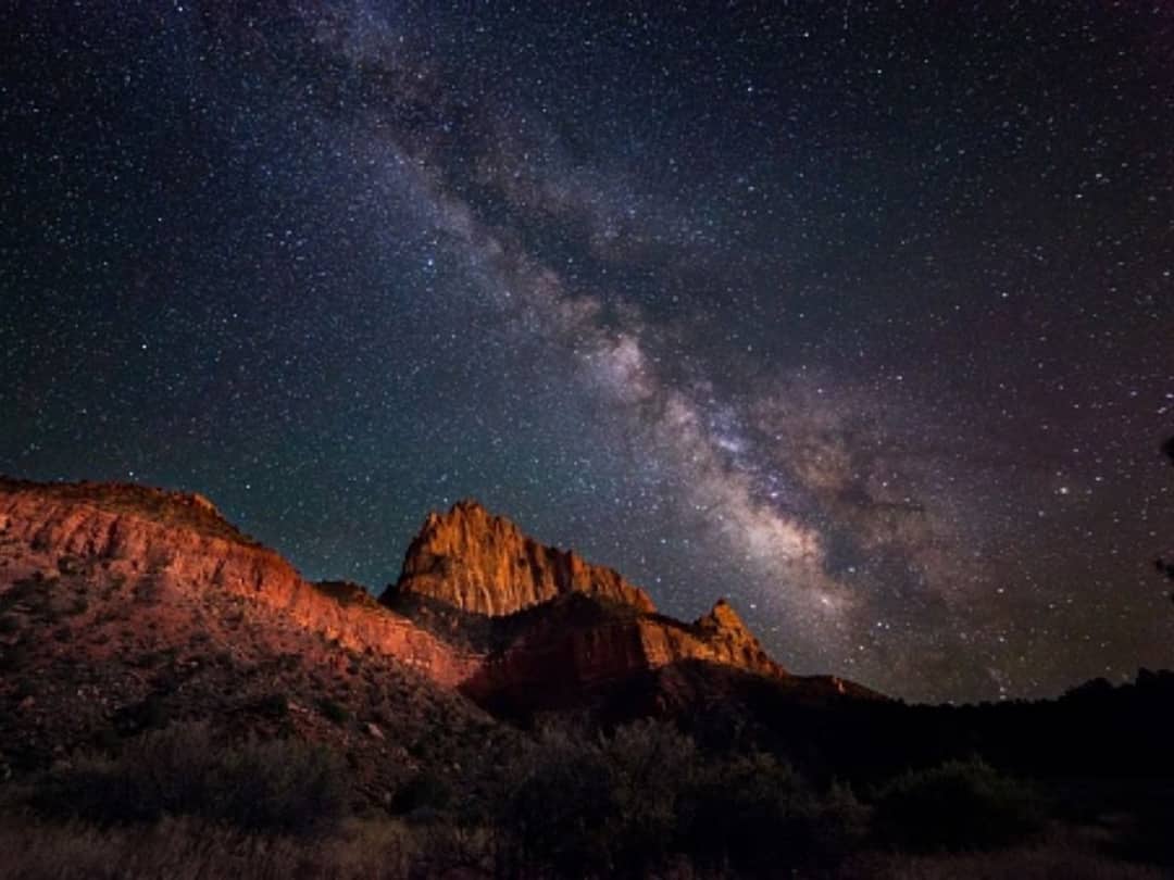 WATCH: Stunning Timelapse Video Of Milky Way In Night Sky | ICYMI WATCH: Stunning Timelapse Video Of Milky Way In Night Sky | ICYMI