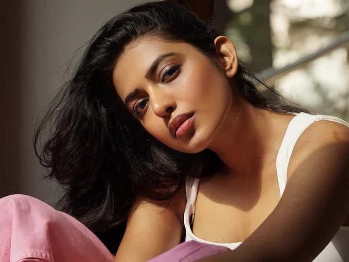 தொடர்ந்து படங்களில் நடிக்க உள்ளார்