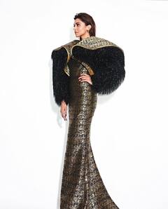 Deepika Padukon Cannes Look: ਦੀਪਿਕਾ ਪਾਦੁਕੋਣ ਦੀ ਕਾਨਸ ਤੋਂ ਆਈ ਨਵੀਂ ਲੁੱਕ, ਬਲੈਕ ਐਂਡ ਗੋਲਡਨ ਡ੍ਰੈੱਸ ਨੇ ਖਿੱਚਿਆ ਧਿਆਨ