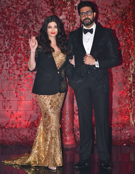 Karan Johar Birthday Bash: करण जौहर की बर्थडे पार्टी में अभिषेक बच्चन की बाहों में बाहें डाले पहुंचीं ऐश्वर्या, गोल्डन ड्रेस में लगीं बला की खूबसूरत