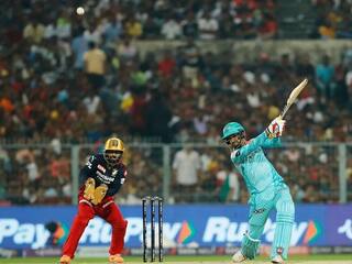 RCB बनी IPL के एक सीजन में सबसे ज्यादा छक्के खाने वाली टीम, अनचाहे रिकॉर्ड में KKR को पछाड़ा