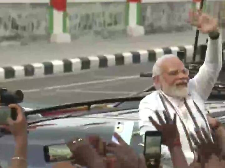 PM Modi holds a roadshow after arriving in Chennai. (Image: Twitter/ANI)