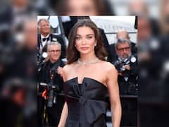 Cannes 2022 : रेड कार्पेटवर Amy Jackson चा जलवा, ब्लॅक गाऊनमध्ये ग्लॅमरस अदा