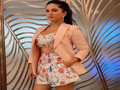 Actress Sunny Leone: என் செல்லப் பேரு ஆப்பிள்.. நடிகை சன்னி லியோன் லேட்டஸ்ட் க்ளிக்ஸ் !