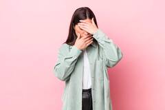 Dy Skin in Summer: गर्मियों में ड्राई स्किन से हैं परेशान, इन तरीकों से करें देखभाल