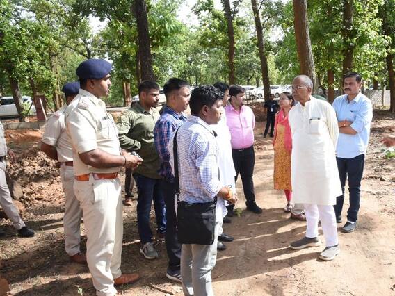Surguja News: रामगढ़ में स्थापित होगी भगवान राम की विशाल प्रतिमा, पर्यटन मंत्री ने लिया जायजा Surguja News: रामगढ़ में स्थापित होगी भगवान राम की विशाल प्रतिमा, पर्यटन मंत्री ने लिया जायजा