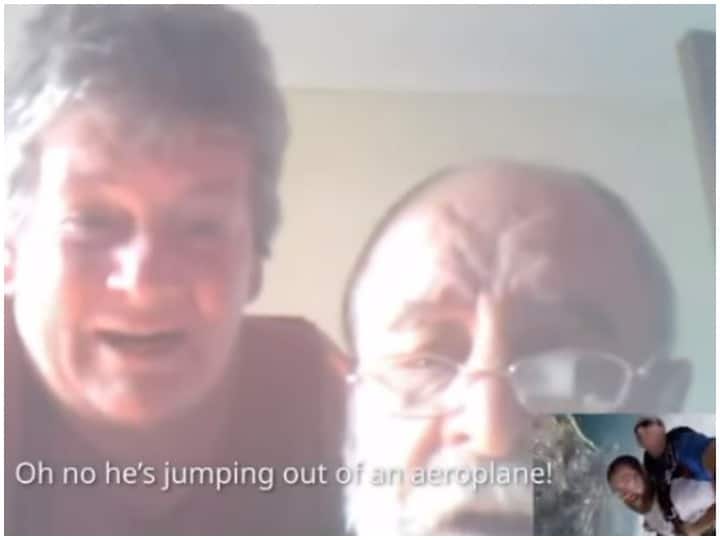 Man connects with parents on video call while skydiving Watch: स्काइडाइविंग करते हुए शख्स ने माता-पिता से वीडियो कॉल पर की बात, हैरान कर देगा वीडियो
