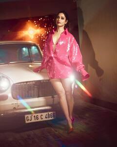 Tamanna Bhatia photos: பிங்க் பியூட்டி தமன்னா லேட்டஸ்ட் கிளிக்ஸ்!