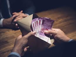 Mumbai Crime News CBI filed case against CGST officer and two other for demanding bribe of rupees 25 lakhs Mumbai Crime : सीबीआयने सापळा रचण्यासाठी दिलेले 25 लाख रुपये घेऊन पोबारा, सीजीएसटी अधीक्षकासह तिघांवर गुन्हा दाखल