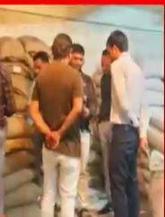 બાટોદમાં રેસનિંગ દુકાનમાં સરપ્રાઇઝ ચેકિંગ, જાણો અપડેટ્સ