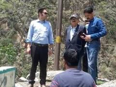 Badrinath Yatra: बद्रीनाथ यात्रा मार्ग में कूड़ा नदी में डालने की मिल रही थी शिकायत, डीएम खुद पहुंचे तो ये देखा