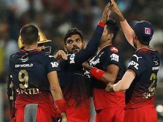 LSG vs RCB Eliminator: लखनऊ को 14 रनों से हरा बैंगलोर ने दूसरे क्वालीफायर में बनाई जगह, राजस्थान से होगा अगला मुकाबला