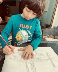 Abram Birthday: 9 ਸਾਲ ਦੇ ਹੋਏ ਨੰਨ੍ਹੇ ਅਬਰਾਮ, ਦੇਖੋ ਸ਼ਾਹਰੁਖ ਦੇ ਲਾਡਲੇ ਦੀਆਂ ਪਿਆਰੀਆਂ ਤਸਵੀਰਾਂ