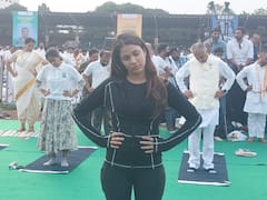 In Pics: ఎల్బీ స్టేడియంలో యోగా ఉత్సవ్ - పాల్గొన్న తమిళిసై, మంచు విష్ణు, లావణ్య త్రిపాఠి