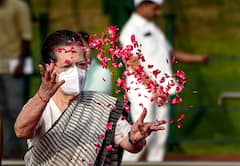 In Pics: पंडित जवाहरलाल नेहरू की पुण्यतिथि पर कांग्रेस ने पुष्प अर्पित कर दी श्रद्धांजलि, देखें तस्वीरें