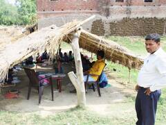 VIDEO: मुख्यमंत्री नीतीश कुमार के गृह जिले में देखिए झोपड़ी वाला स्कूल, नालंदा में फिर खुली शिक्षा व्यवस्था की पोल