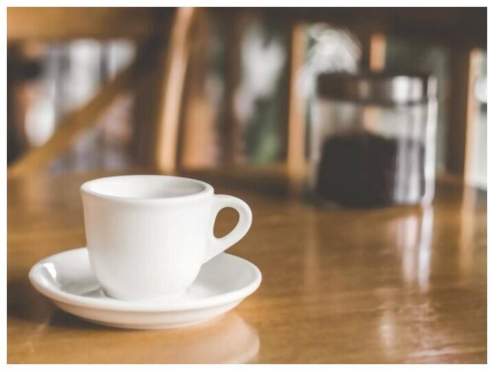 Health Tips: : Health Tips Drink chickpea coffee instead of regular coffee will get rid of caffeine Health Tips: कैफीन से बचना चाहते हैं तो इस सुपर फूड से बनी काॅफी का करें सेवन