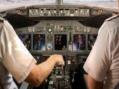 Viral Video: కాక్‌పిట్‌లోనే అంతా కానిచ్చేశారు- ట్రైనీతో పైలట్ రొమాన్స్!