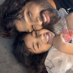 Allu Arjun Family Photo: अल्लू अर्जुन फैमिली संग ऐसे बिता रहे हैं फुरसत के पल, देखें शानदार तस्वीरें