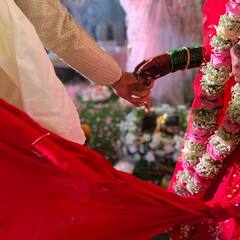 Kartik Aaryan On Manager Wedding: शादी में लेट पहुंचने पर कार्तिक आर्यन को अपनी मैनेजर से पड़ी डांट, इस तरह एक्टर ने गुस्सा किया शांंत