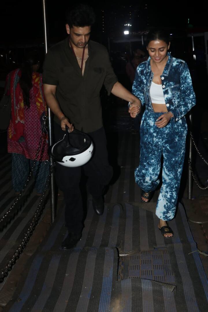 करण कुंद्रा-तेजस्वी प्रकाश का नाम टीवीपुर के पावर कपल में शुमार होता है.