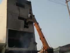 Udham Singh Nagar: खटीमा के रेस्टोरेंट में लगी भीषण आग, 6 घंटे की मशक्कत के बाद फायर ब्रिगेड ने पाया काबू