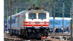 Train Cancel: ব্যান্ডেলের পর আদ্রা ডিভিশনেও বাতিল ট্রেন, চূড়ান্ত দুর্ভোগ যাত্রীদের।Bangla News