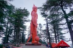 Jakhu Hanuman Temple: सैलानियों की पहली पसंद बना शिमला की वादियों में बना ये मंदिर, जहां आज भी मौजूद हैं हनुमान जी के पैरों के निशान