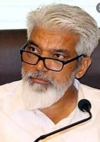 कांदा उत्पादकांना अडचणीतून बाहेर काढण्यासाठी 'या' उपाययोजना करणार : दादाजी भुसे