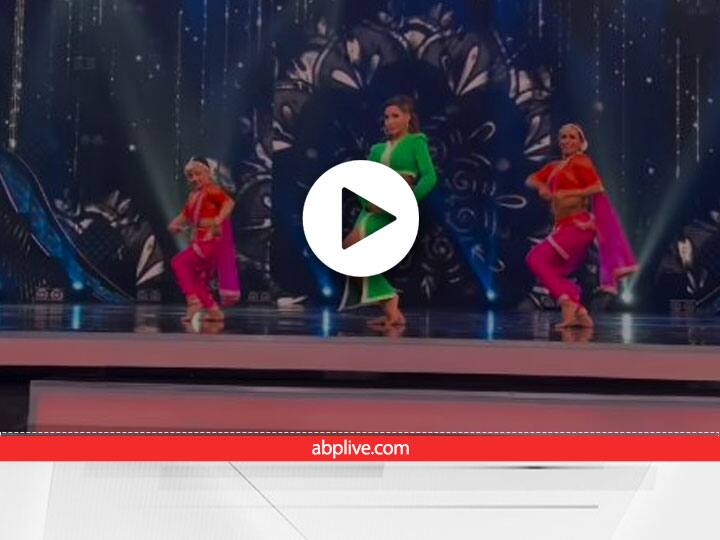 Nora Fatehi sets the stage on fire with her Lavani dance video viral Nora Fatehi Dance Video: नोरा फतेही ने 'लावणी' कर स्टेज पर लगाई आग, मूव्स देख फैंस हो गए दीवाने