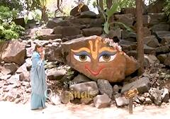 Anagha Bhosale's Eco village tour in Isckon Temple | SBS Originals