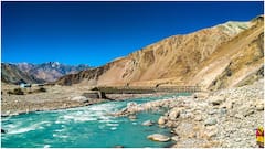 Ladakh Road Accident: ਲੱਦਾਖ 'ਚ ਵੱਡਾ ਸੜਕ ਹਾਦਸਾ, 26 ਜਵਾਨਾਂ ਨੂੰ ਲੈ ਕੇ ਜਾ ਰਿਹਾ ਫੌਜ ਦਾ ਵਾਹਨ ਸ਼ਿਓਕ ਨਦੀ 'ਚ ਡਿੱਗਿਆ, 7 ਦੀ ਮੌਤ