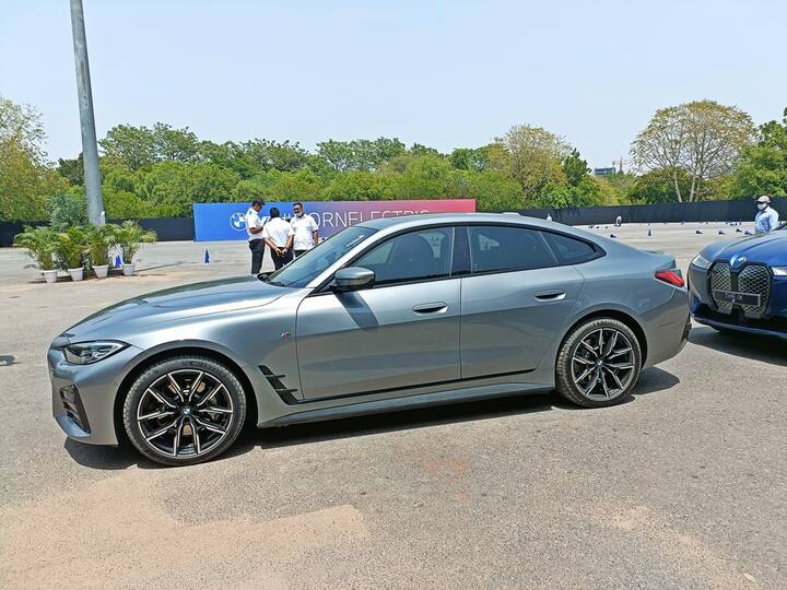 BMW I4 3 সিরিজের উপর ভিত্তি করে তৈরি করা হয়েছে। যাতে স্পোর্টি ডিজাইন ও স্টাইলিংয়ের পাশাপাশি কুপে লুক পাবেন ক্রেতা।