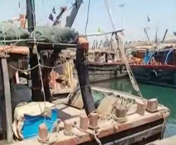 જૂનાગઢના માંગરોળ બંદરની તમામ બોટને દરિયામા જવા માટેના ટોકન બંધ કરાયા, જુઓ વીડિયો