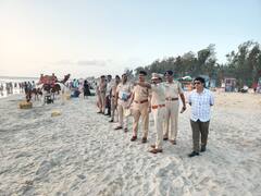 PHOTO : सिंधुदुर्ग समुद्र किनारपट्टीची जिल्हाधिकाऱ्यांकडून पाहणी, टेहळणी पथकं तयार करण्याचे आदेश