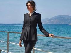 8 days 8 looks: कान्स में दीपिका के 8 दिन की ये आठ खूबसूरत तस्वीरें, नजरें हटने नहीं देगी