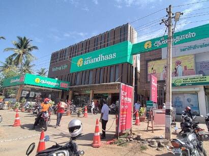 Income tax officials inspect Sri Anandas Group hotels in Coimbatore கோவை : ஸ்ரீ ஆனந்தாஸ் குழும உணவகங்களில் வருமான வரித்துறை அதிகாரிகள் சோதனை