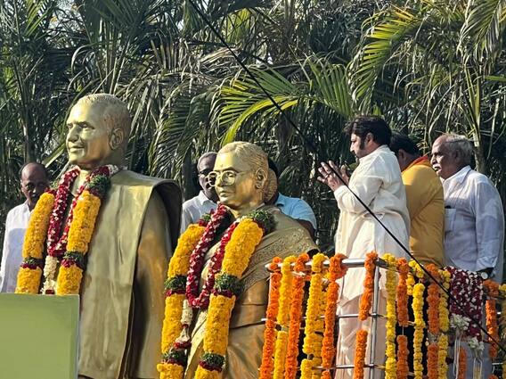 NTR Centenary Celebrations: నిమ్మకూరులో తల్లిదండ్రులకు Balakrishna నివాళులు | ABP Desam