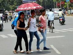 Delhi-NCR Weather Update: दिल्ली-एनसीआर में बारिश को लेकर मौसम विभाग ने की ये भविष्यवाणी, जानें- कब से जोर पकड़ेगी गर्मी