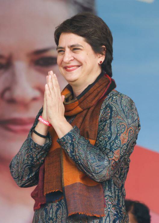 Photo : प्रियंका गांधींना राज्यसभेचं बक्षीस मिळणार का? काँग्रेसच्या नेत्यांची मागणी