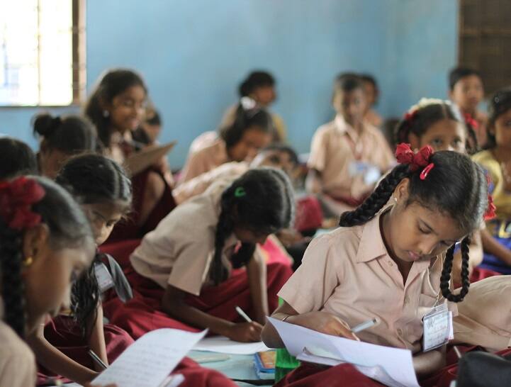SC students admission in schools SC Students: பள்ளிகளில் குறைந்த எஸ்சி மாணவர் சேர்க்கை: ஆய்வு செய்து நடவடிக்கை எடுக்க உத்தரவு