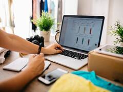 Modi Govt To Develop Framework To Check Fake Reviews On E-Commerce Sites