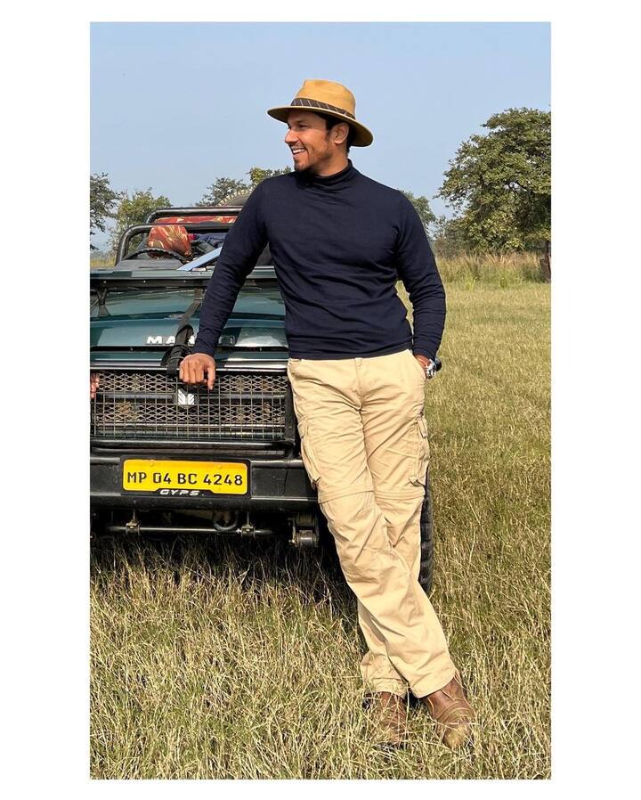 स्वातंत्र्यवीर सावरकर यांची आज (शनिवार) 139वी जयंती आहे.(फोटो:randeephooda/ig)