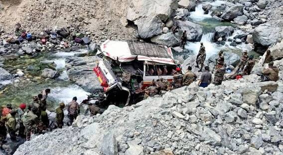 Ladakh: Shyok ਨਦੀ 'ਚ ਡਿੱਗਿਆ ਫੌਜੀਆਂ ਨੂੰ ਲਿਜਾ ਰਿਹਾ ਵਾਹਨ, 7 ਜਵਾਨਾਂ ਦੀ ਮੌਤ