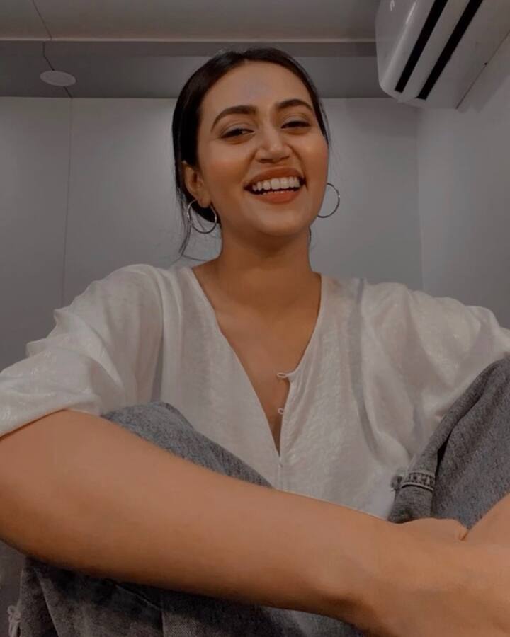 'पंचायत 2' (Panchayat2) या वेबसीरिजचा दुसरा सीझन नुकताच प्रेक्षकांच्या भेटीला आला आहे.