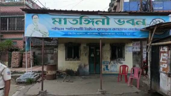 Panihati: পানিহাটিতে দুষ্কৃতী দৌরাত্ম্য, পুলিশকে লক্ষ্য করে বোমা । Bangla News