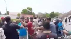 દિવમાં ટૂરિસ્ટ અને પોલીસ વચ્ચે થઇ બબાલ, ઘટનાનો વીડિયો થયો વાયરલ