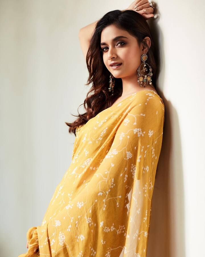 కీర్తి సురేష్ లేటెస్ట్ ఫోటోస్ - Image Credit: Keerthy Suresh/Instagram