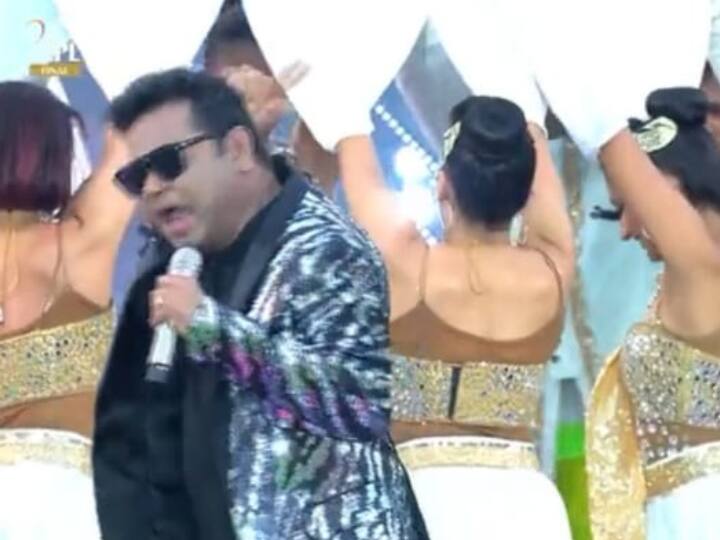 IPL 2022 Final GT vs RR Over 1,00,000 Fans Join AR Rahman In Singing 'Vande Mataram' In Closing Ceremony Narendra Modi Stadium Ahmedabad IPL 2022 Final: Over 1,00,000 Fans Join AR Rahman In Singing 'Vande Mataram' In Closing Ceremony - WATCH