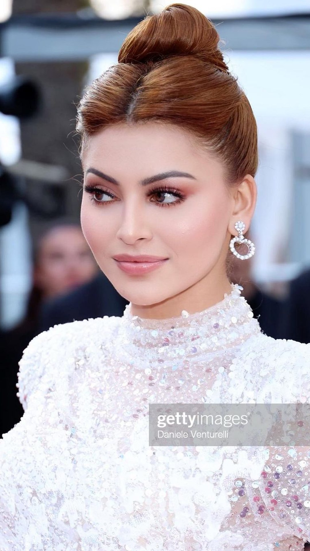 Cannes 2022: Urvashi Rautela Turns Heads In An Embellished Gown